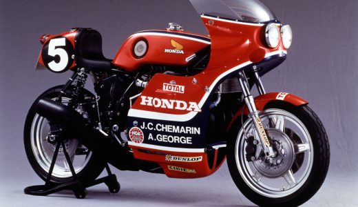 鈴鹿8耐の前夜祭で『Honda「CB」スペシャル・ラン』